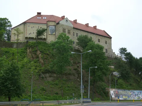 Zamek Królewski w Sanoku na wzgórzu